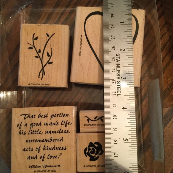 Bold Heart and Flowers rubber stamp set - Picture 2 of 4